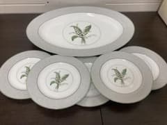 DIOR リリーオブザバレー食器セット 6点 DIOR リリーオブザバレー食器セット 6点 - メルカリ