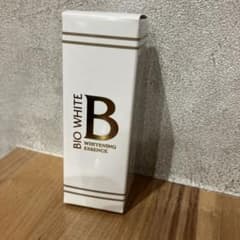 エビスビーホワイト　美容液　10mlのサムネイル