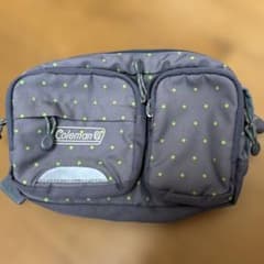 【Coleman】ドット柄 ボディバッグ グレー×グリーンのサムネイル