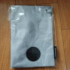 スタバ　ボトルサコッシュ