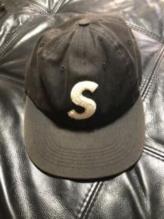 supreme  Sロゴ キャップのサムネイル
