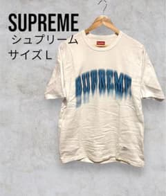 supreme tシャツ　コムドットゆうた着用モデルのサムネイル