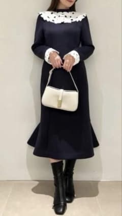 セルフォード 襟付き 長袖 ロングワンピース ネイビーのサムネイル