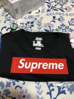 M itz様専用！！Supreme Hanes Tシャツのサムネイル