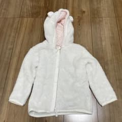H&M ホワイトフリースジャケット フード付きのサムネイル