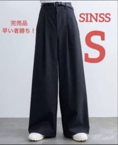 【美品】２タックワイドストレートストライプスラックス ブラック ウエストゴム無のサムネイル