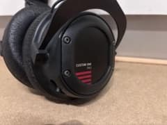 CUSTOM ONE PRO 有線ヘッドホン - メルカリ
