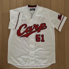 広島東洋カープレプリカユニフォーム子供用二枚のサムネイル