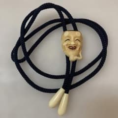 極上 天然素材 能面 吉祥面 翁 彫刻 ループタイ - メルカリ