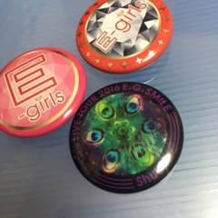 藤井萩花 缶バッジのサムネイル