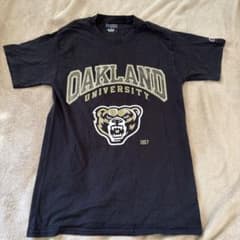 Champion Oakland University Tシャツのサムネイル