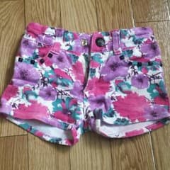 ショートパンツ 花柄のサムネイル