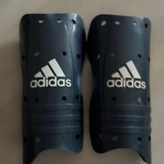 adidas シンガード すねあて ネイビーのサムネイル