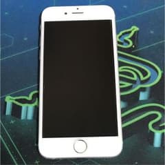 iPhone 6 Silver 16 GB docomoのサムネイル