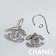 CHANEL シャネル ピアス ジャンク品 シルバー - メルカリ