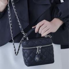 riu バニティバック 黒 Quilting vanity bagのサムネイル