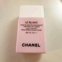 CHANEL ル ブランのサムネイル