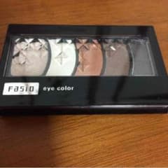 ファシオ アイシャドウ 茶色のサムネイル