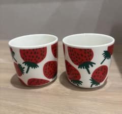 marimekko マリメッコ マンシッカ イチゴ柄 ラテマグ 2個セット