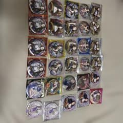 ONEPIECE ニコ・ロビン 缶バッジのサムネイル