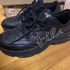 FILA スニーカー　25cmのサムネイル