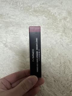 MAC リキッドリップスティック 988 A LITTLE TAMEDのサムネイル