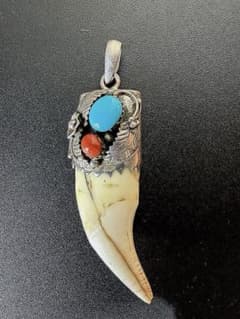 【超希少品】本物のインディアンジュエリー シルバー925/動物牙 ヴィン リアル インディアンジュエリー シルバー925 動物牙 ヴィンテージ【超