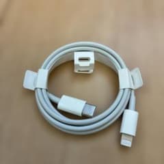純正Apple USB-C to Lightning ケーブルのサムネイル