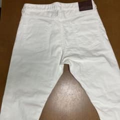 JAPAN BLUE JEANS ホワイトデニム　シミ汚れありますのサムネイル