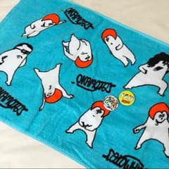 【ゆーこ様専用】フェイスタオルと缶バッチのセット【オカモトズ】のサムネイル