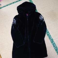 美品 DaTuRa フェークファー コートのサムネイル