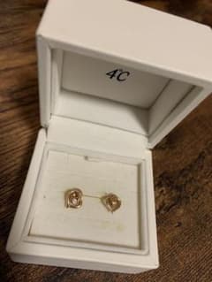 4℃ ピンクゴールド　ピアス　ダイヤのサムネイル