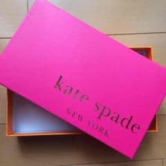 kate spade  箱と袋のサムネイル