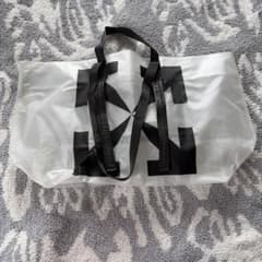 OFFーWHITE PVCメッシュホワイトトートバッグ OFFーWHITE PVCメッシュホワイトトートバッグ - メルカリ