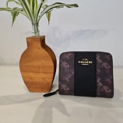 コーチ財布のサムネイル