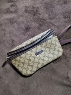 GUCCIウエストバッグのサムネイル