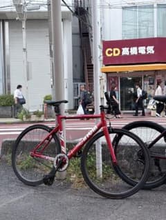 CINELLI VIGORELLI SHARK ピストバイク レッド 赤いサメ。CINELLI VIGORELLI 