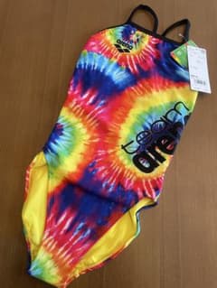 arena アリーナ競泳水着 練習用 新品タグ付　Mサイズのサムネイル