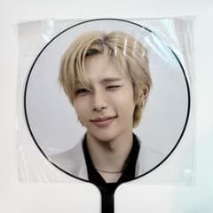 RIIZE ショウタロウ うちわ RIIZING LOUD 2025 ソウルコン - メルカリ