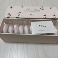 Miss Dior ローズバスボム15g×10個入のサムネイル