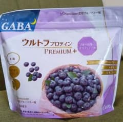 GABA ウルトラプロテイン PREMIUM+ ブルーベリー味 450gのサムネイル
