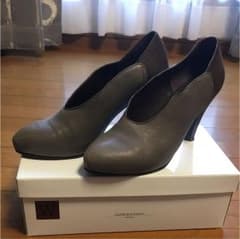 パンプスのサムネイル