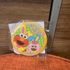USJ セサミストリート 缶バッジ HAPPY EASTERのサムネイル