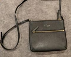 ★美品★【Kate Spade】 ブラック ショルダーバッグのサムネイル