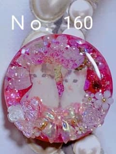 Ｎｏ．160ハンドメイドレジンヘアゴムorブローチ 丸×猫のサムネイル