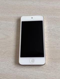 ジャンク　Apple iPod touch 第7世代 32GB ゴールド 本体のサムネイル