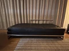 Eileen Gray／Day Bed（デイベッド）本革仕様ジェネリック Eileen Gray／Day Bed（デイベッド）本革仕様ジェネリック - メルカリ