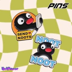 ピングー ピンバッジ・ピンズ 2個セットのサムネイル