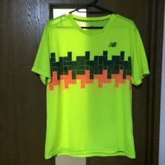 美品！ ラオニッチ着用モデル ニューバランス Tシャツのサムネイル