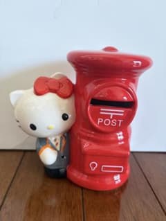 【ハローキティ 郵便ポスト 貯金箱 陶器 インテリア】のサムネイル